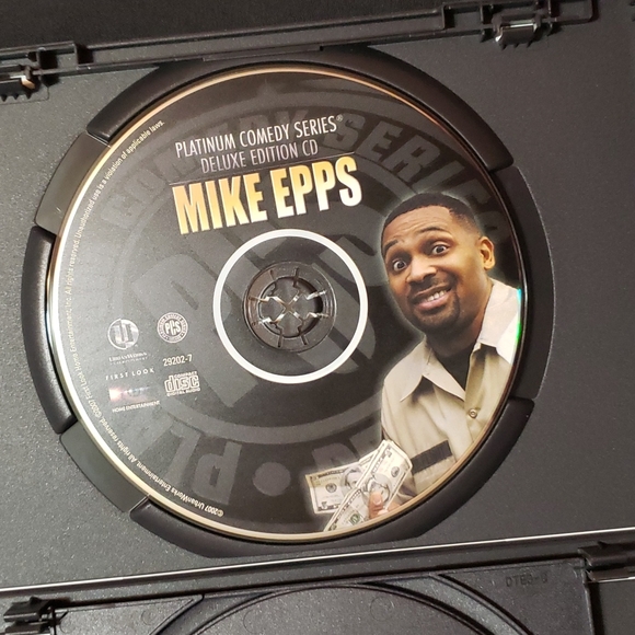 Multiple DVD'S - Picture 11 of 14